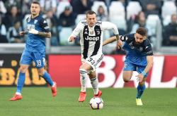 雷速体育网页版-尤文图斯再度获胜，瓦伦西亚遭遇不利