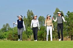 雷速体育app-包含场面火爆！高尔夫观众席沸腾不已的词条