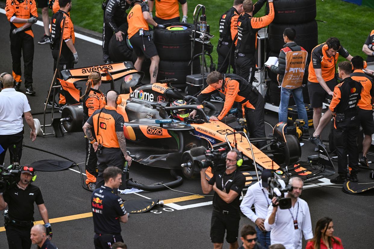 关于红牛二队力克威廉姆斯,汉密尔顿关键制胜的信息 关于红牛二队力克威廉姆斯,汉密尔顿关键制胜的信息