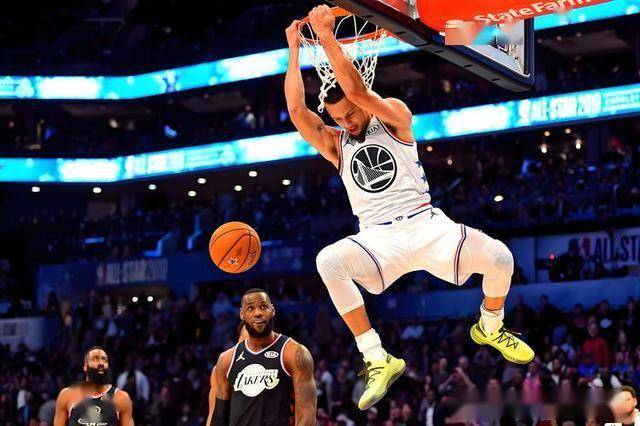 凯尔特人力克雄鹿，詹姆斯点燃赛场